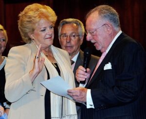 Mayors Carolyn and Oscar Goodman